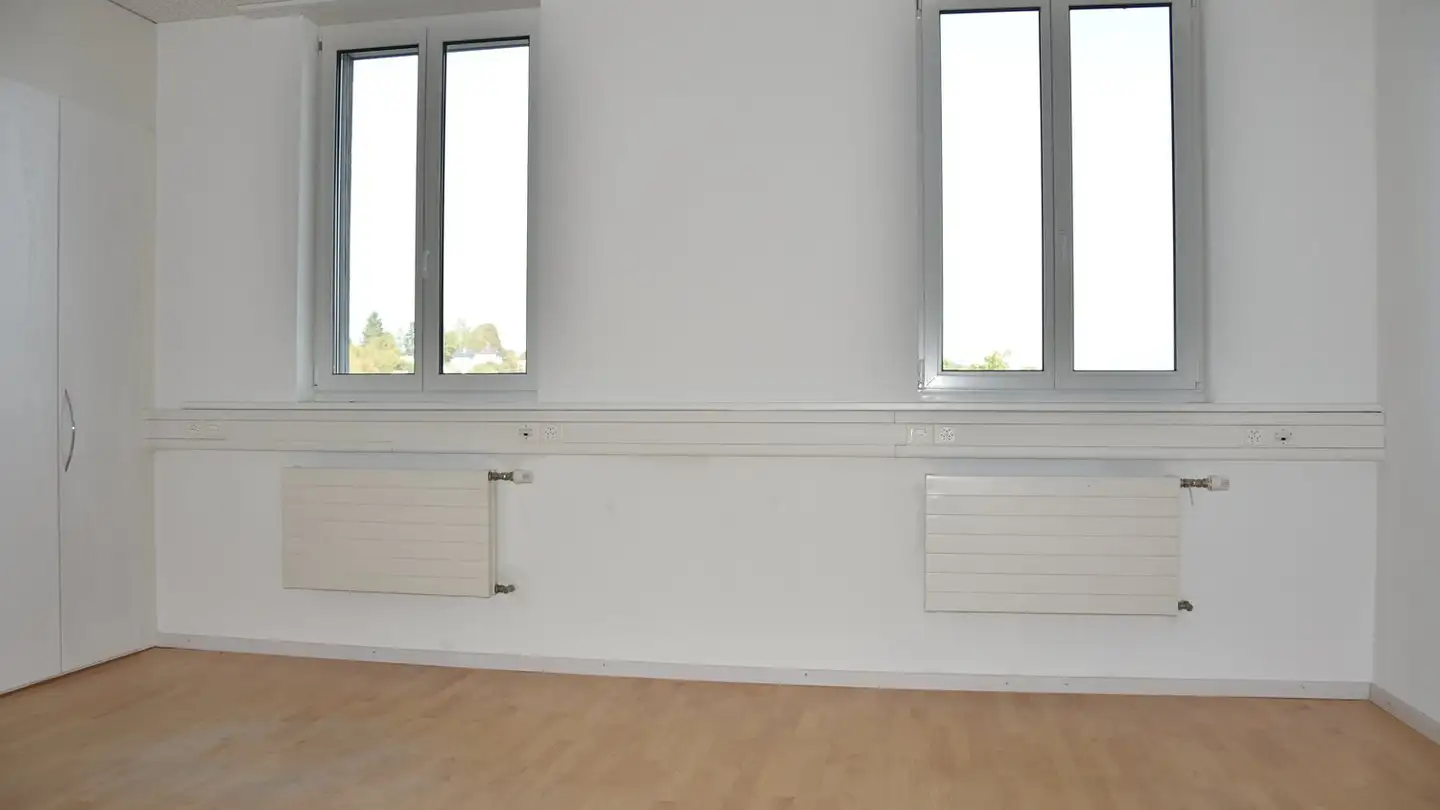 Bureau à louer - Bützbergstrasse 2, 4912 Aarwangen