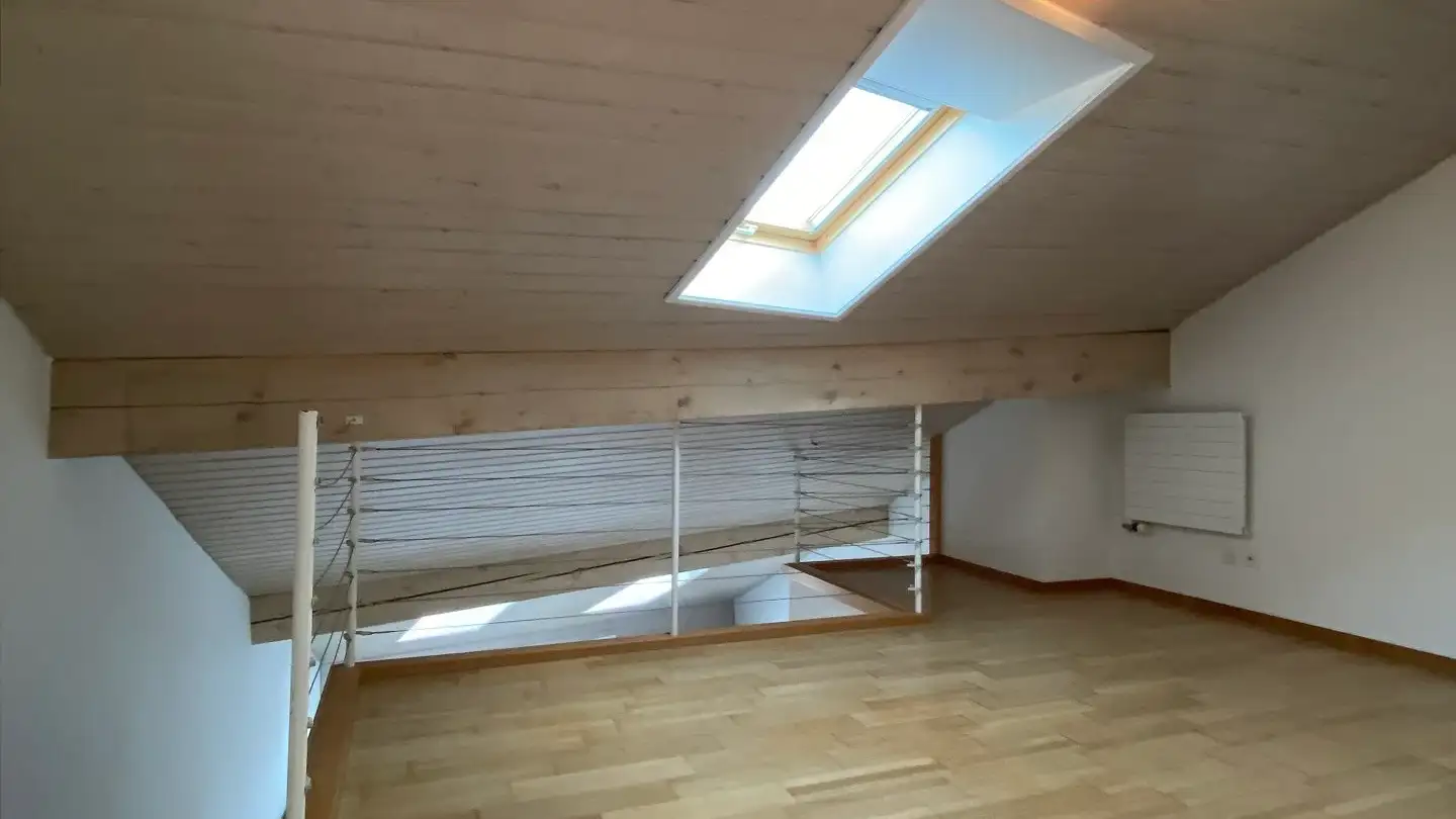 Duplex à louer - Place Du Petit-Saint-Jean / Klein-Sankt-Johann-Platz 35, 1700 Fribourg - Photo 2