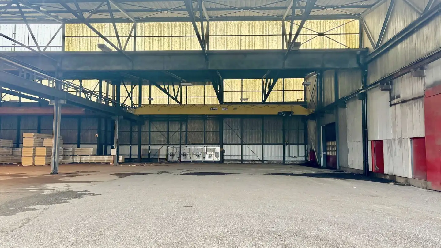 Espace de stockage à louer - Route de l'Industrie 18, 1860 Aigle - Photo 3