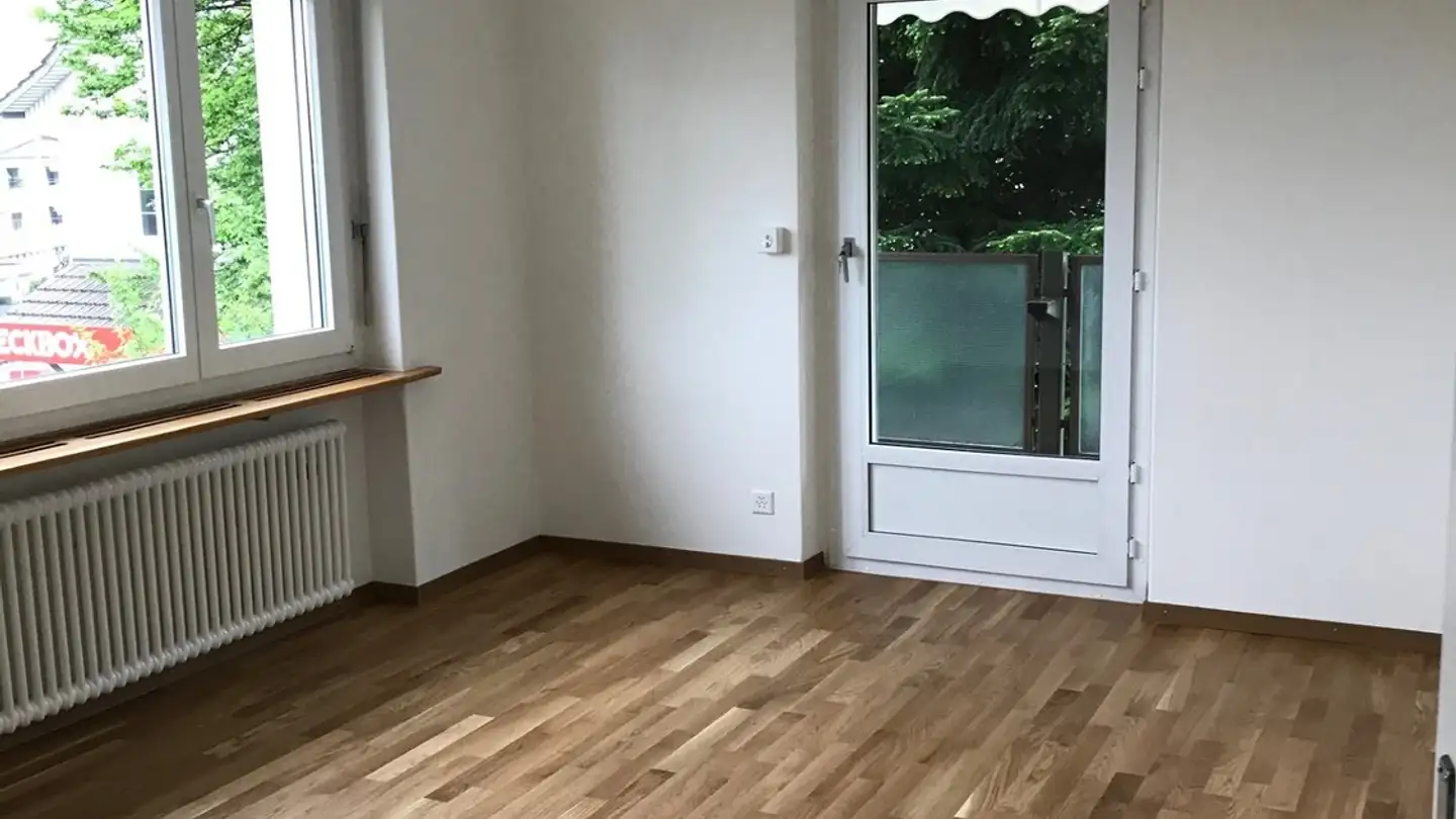 Appartement à louer - Forchstrasse 115, 8127 Forch