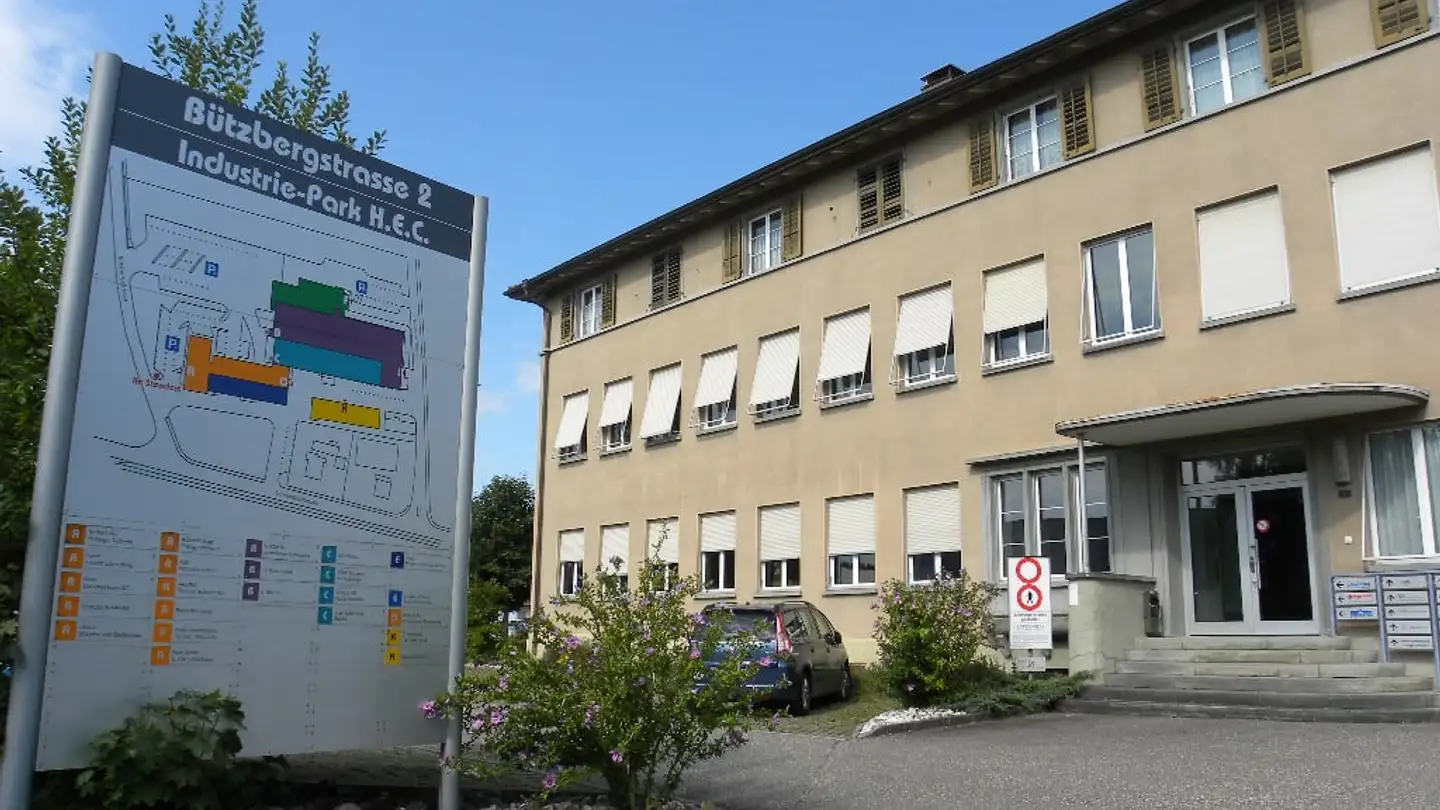 Bureau à louer - Bützbergstrasse 2, 4912 Aarwangen - Photo 3