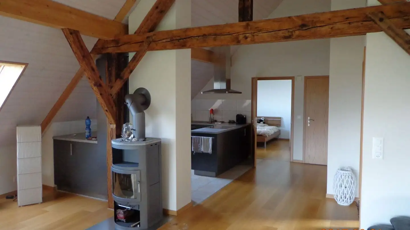 Dachgeschosswohnung mieten - Hubel 35, 3671 Brenzikofen