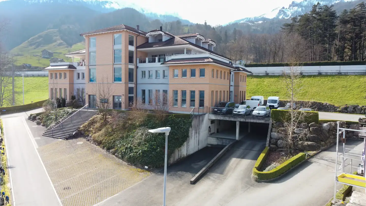 Spazio ufficio in affitto - Obere Allmend 12, 6375 Beckenried - Foto 3