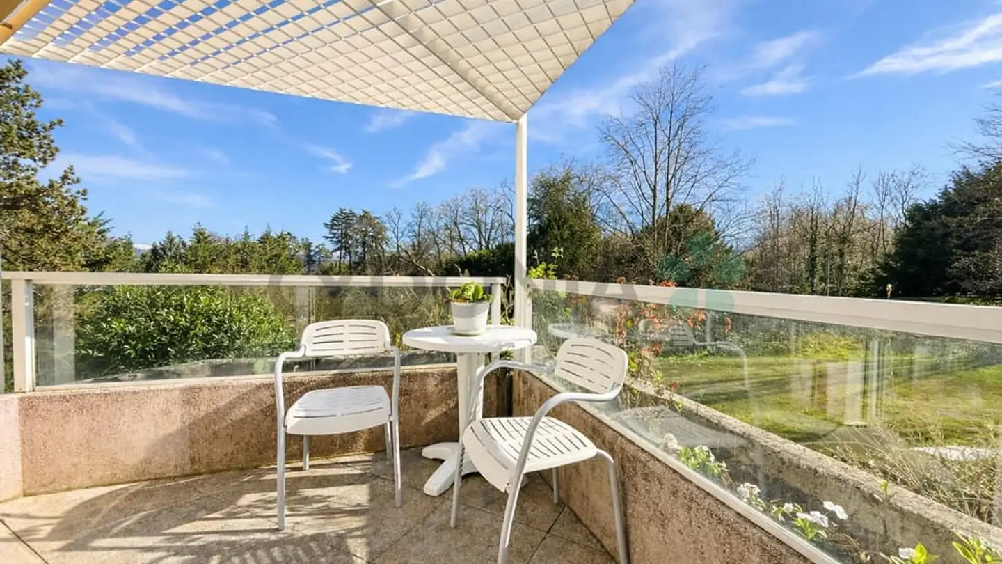 Appartement à vendre - 1292 Chambésy