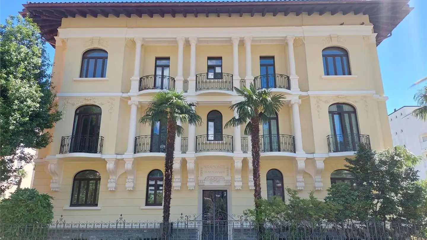 Furnished apartment for sale - Piazza G. Pedrazzini, 6600 Locarno