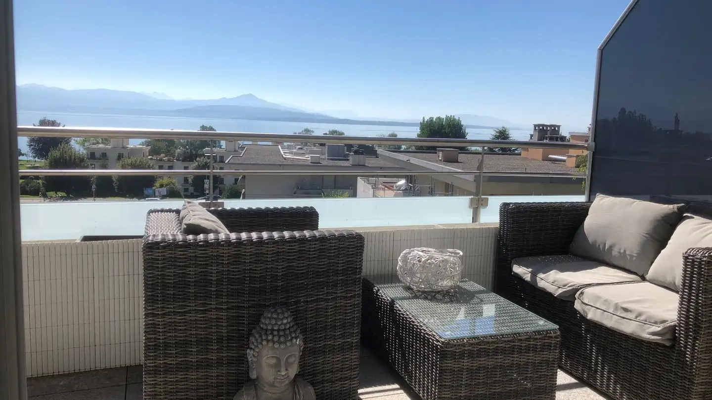 Apartment for rent - 1185 Mont-sur-Rolle