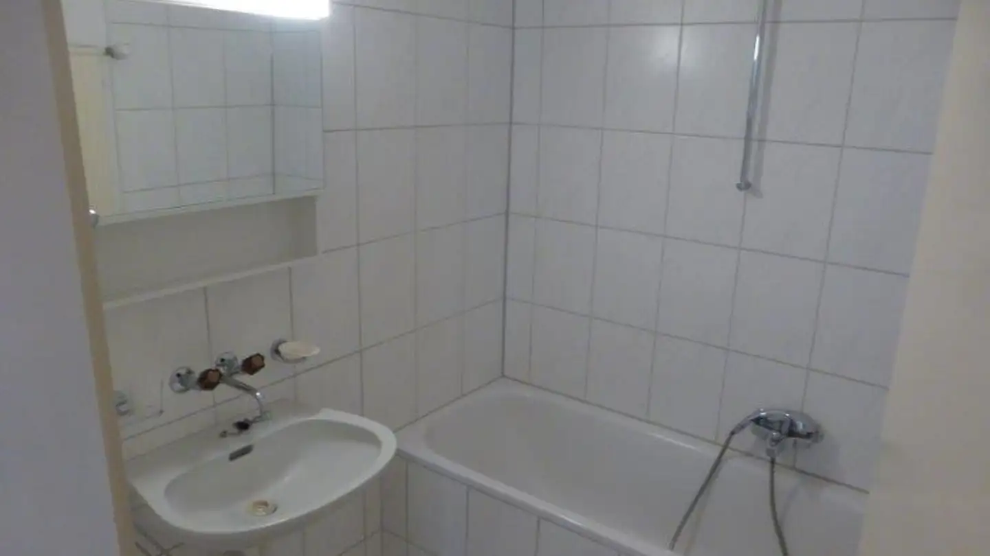 Apartment for rent - Rufibachstrasse 9, 8865 Bilten - Photo 4