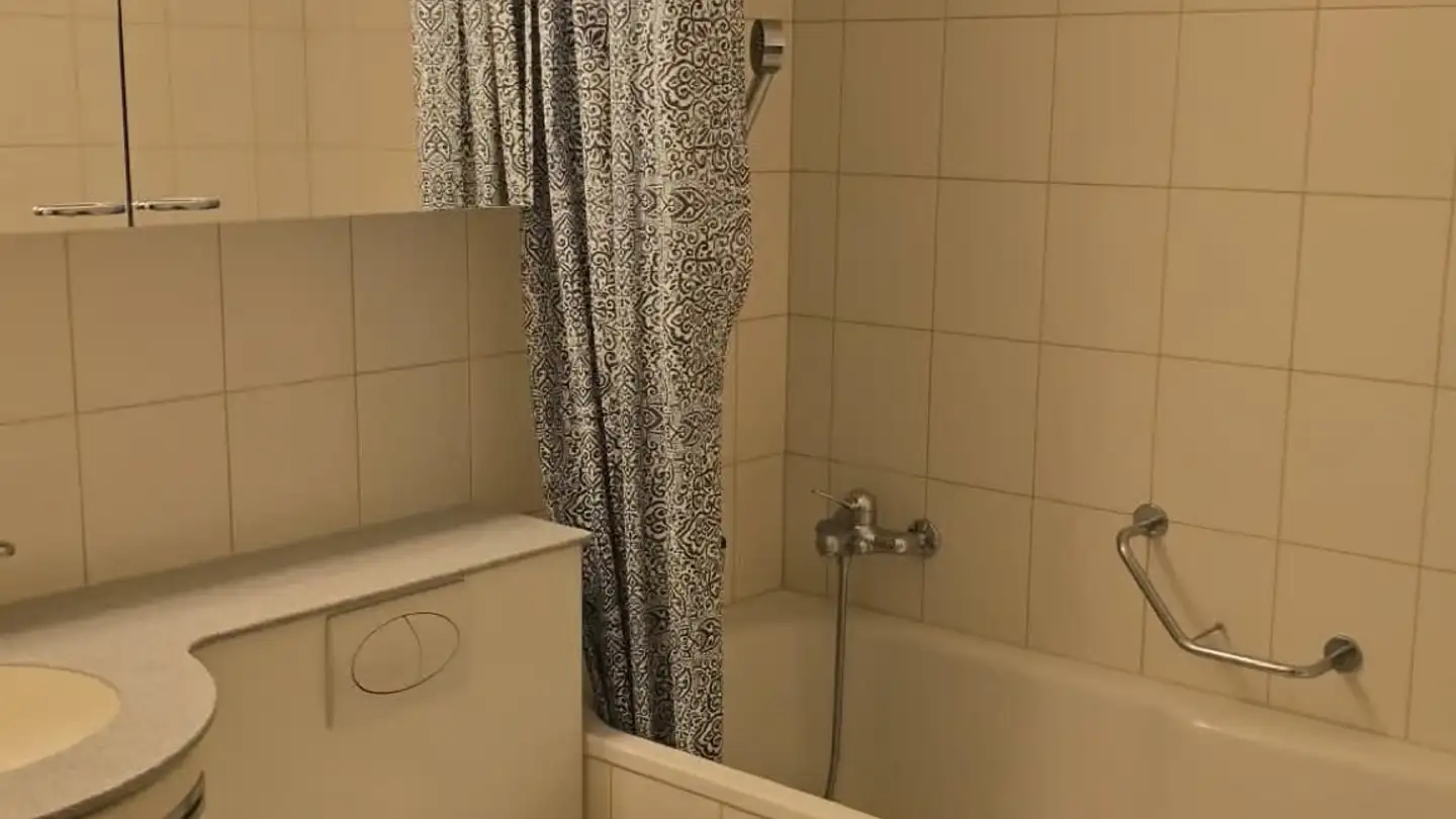 Chambre à louer - Schlossstrasse, 3613 Steffisburg - Photo 2