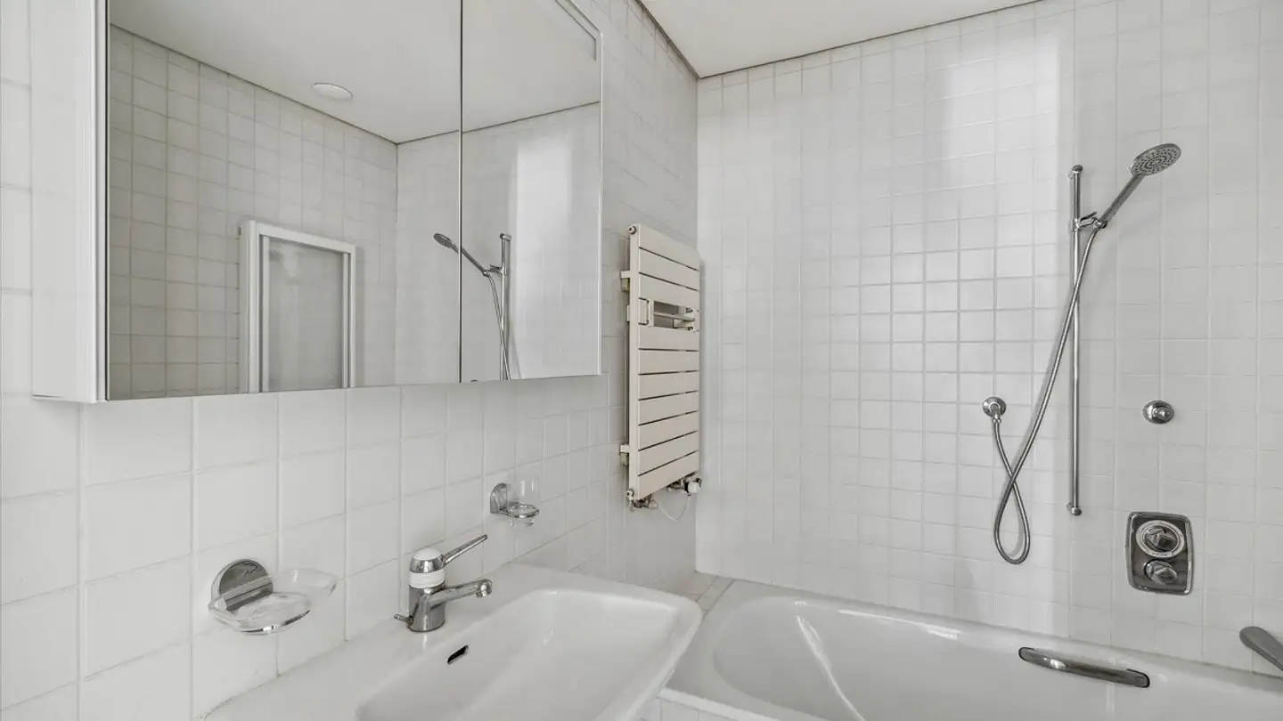 Apartment for rent - Via Generale Guisan 6, 6900 Paradiso - Photo 4