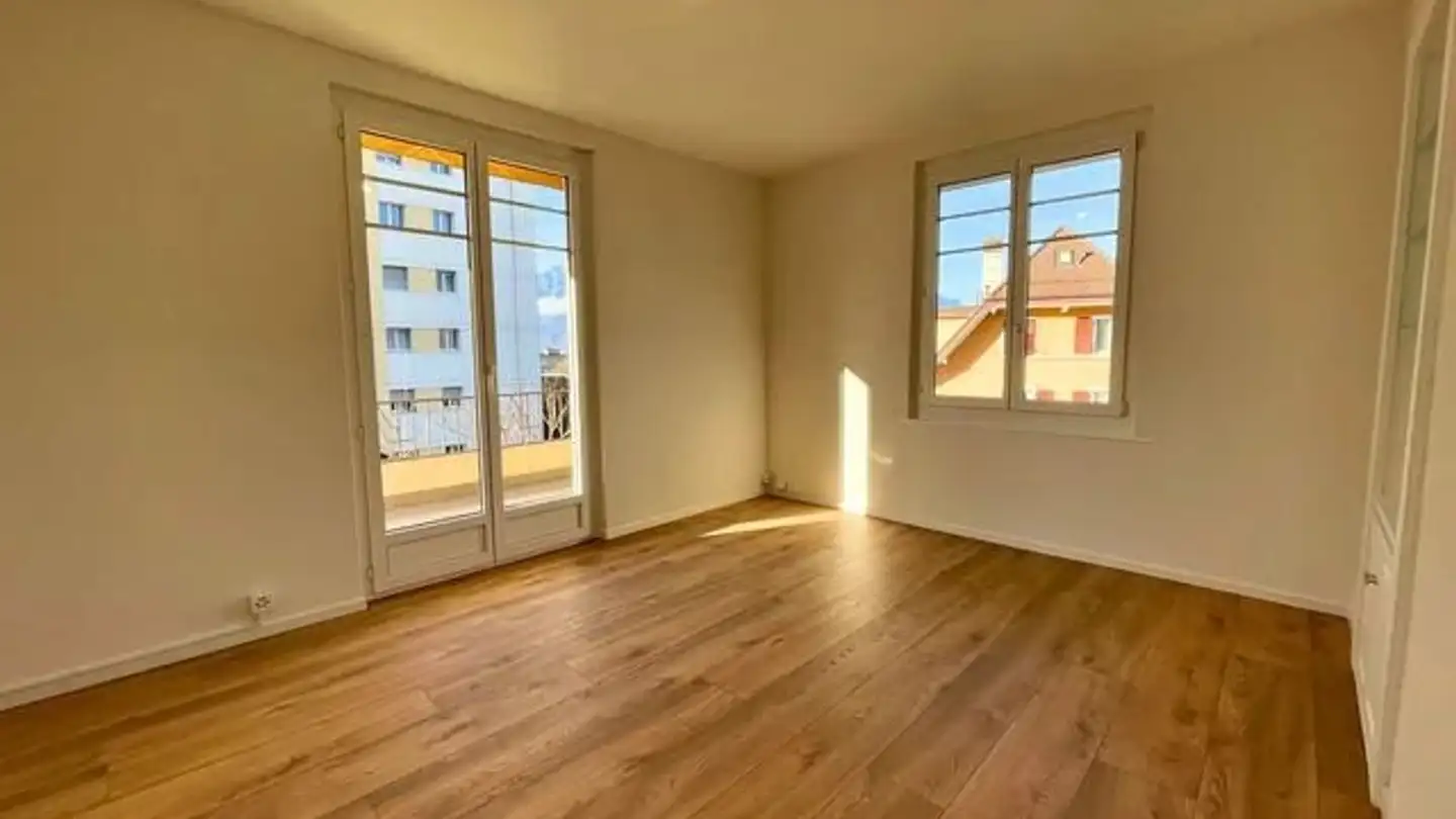 Apartment for rent - Avenue Des Brayères 8, 1815 Clarens - Photo 2