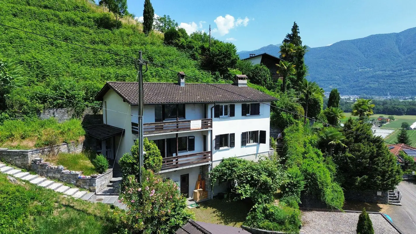 Doppelhaushälfte kaufen - 6516 Cugnasco