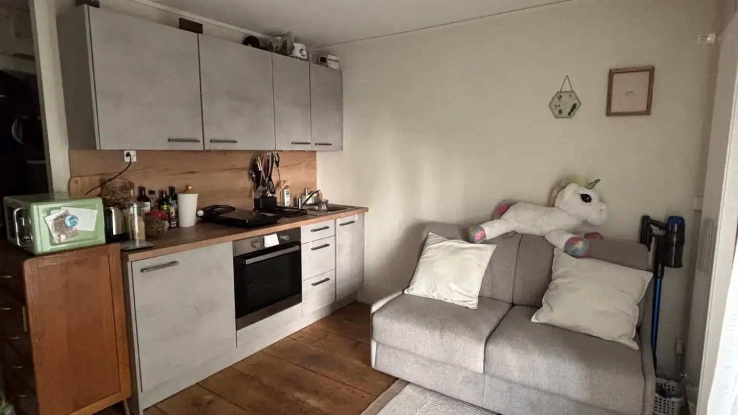 Apartment for rent - 1227 Les Acacias