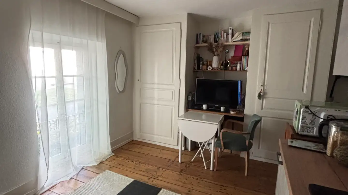 Apartment for rent - 1227 Les Acacias - Photo 2