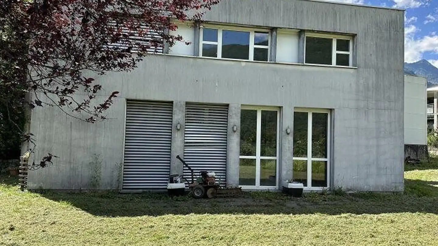 Höhlenhaus kaufen - 6525 Gnosca