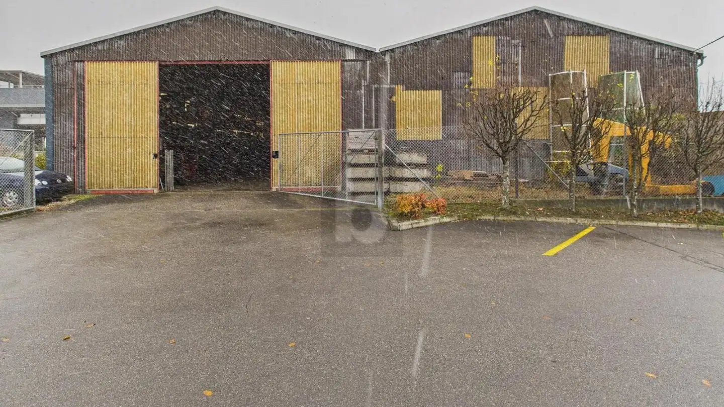 Commercial for rent - 3123 Belp - Photo 3