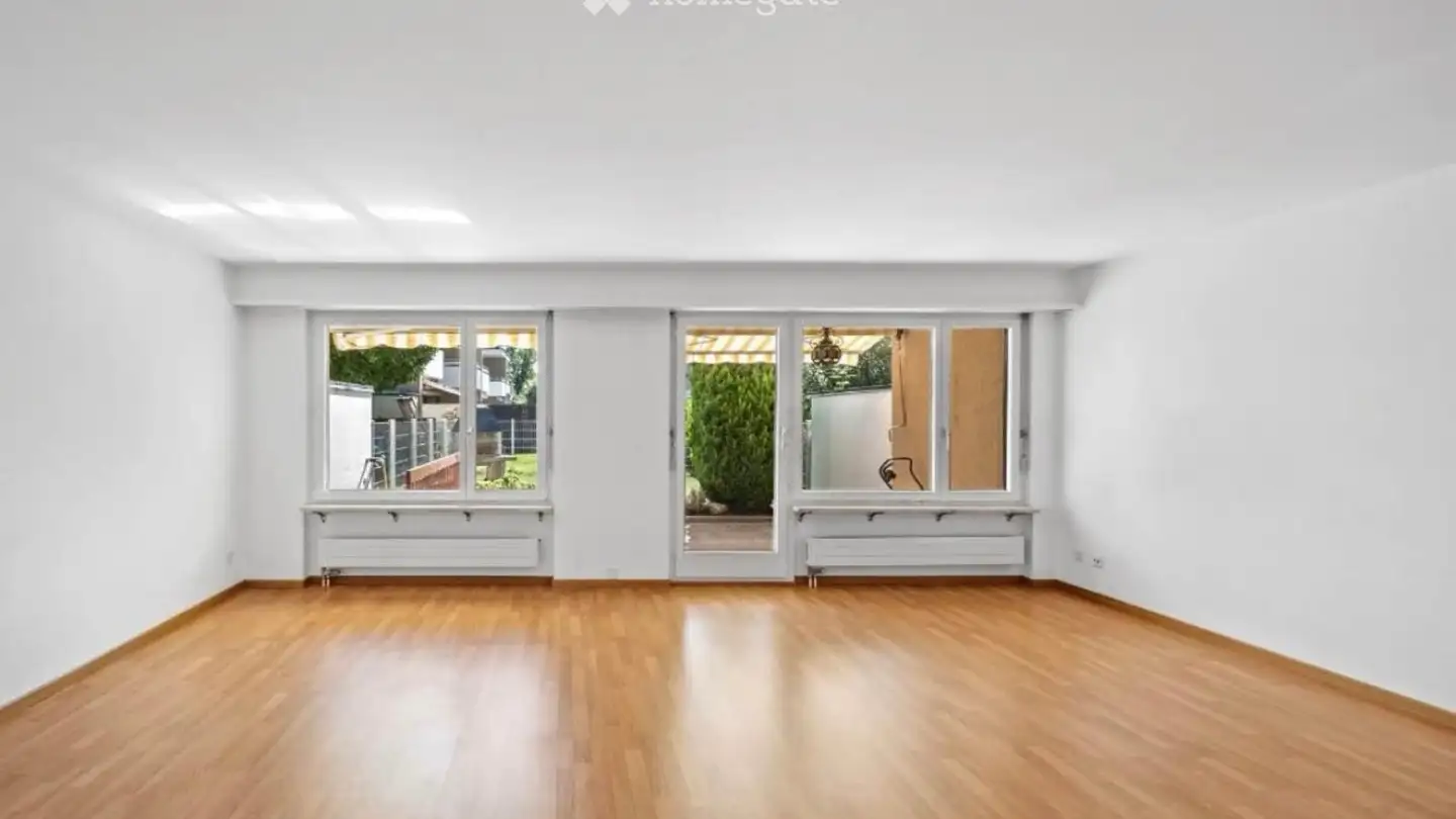 Single house for rent - 4153 Reinach BL - Photo 2