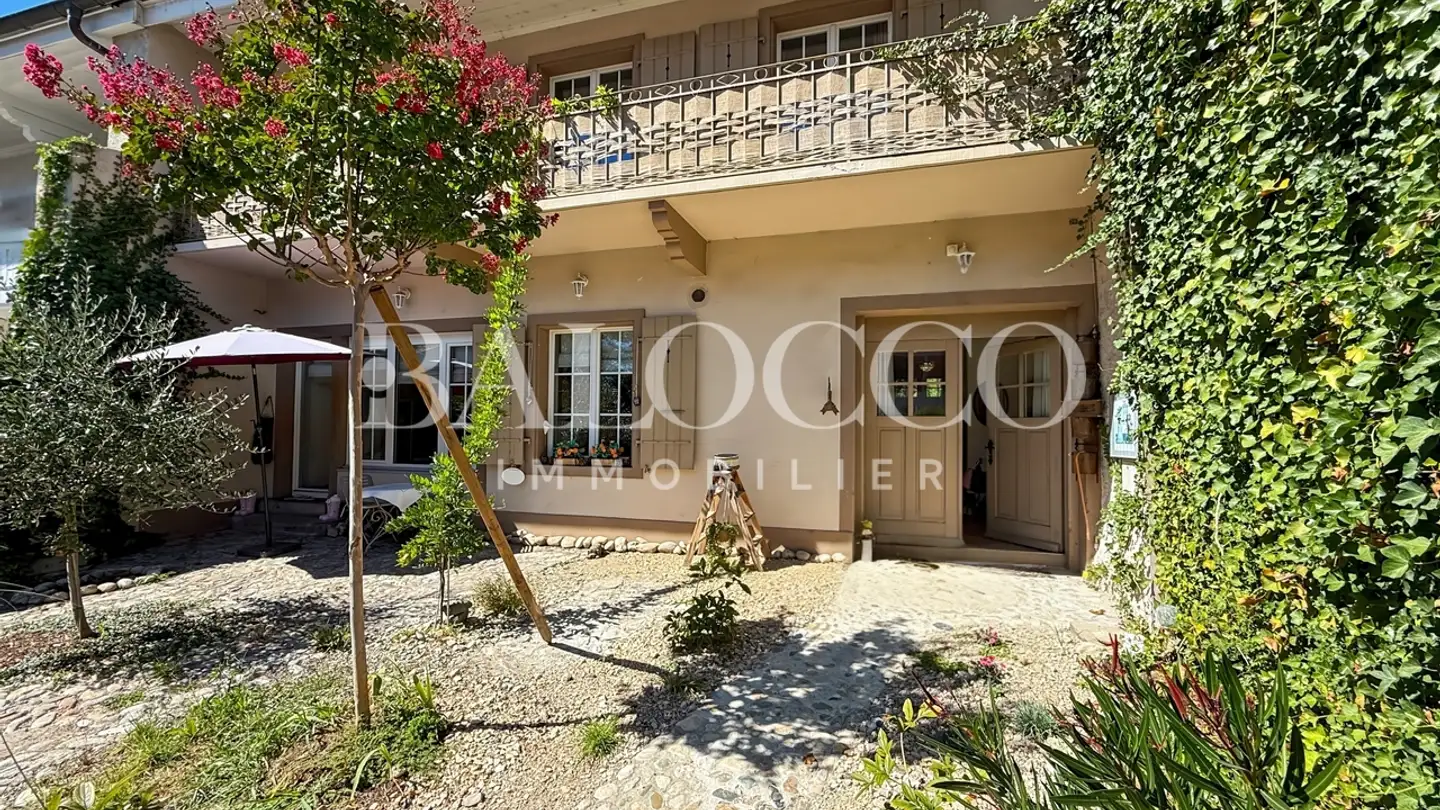 Single house for sale - 1295 Mies