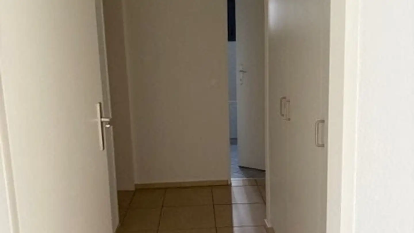 Wohnung mieten - Via Crespo 7, 6595 Riazzino - Foto 4
