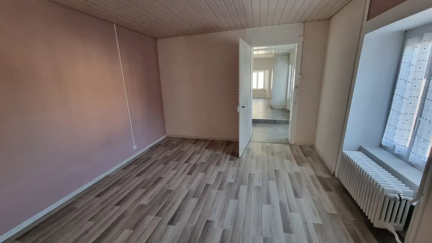 Wohnung mieten - Place du 12 Septembre 4, 2115 Buttes - Foto 4