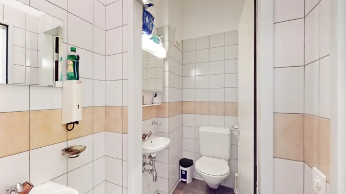 Spazio ufficio in affitto - Via Cantonale 27, 6928 Manno - Photo 3