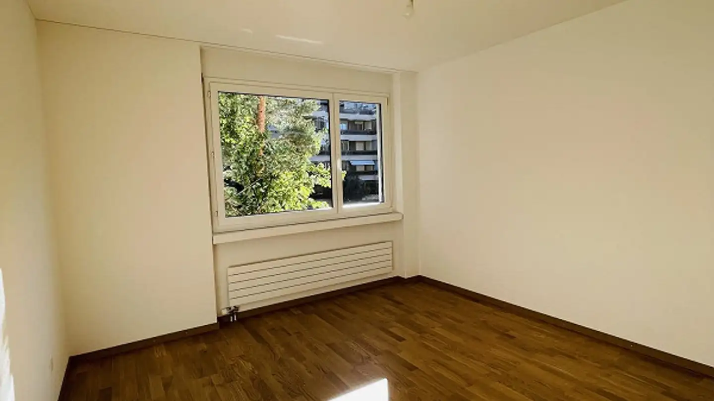 Apartment for rent - Schellenbergstrasse, 7000 Chur - Photo 4
