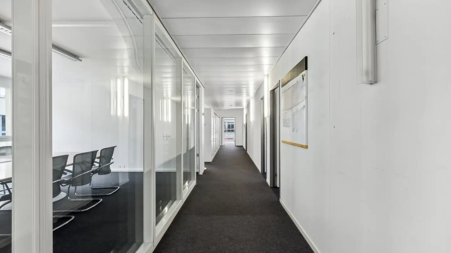 Office space for rent - Bahnhofstrasse 24, 5000 Aarau - Photo 4