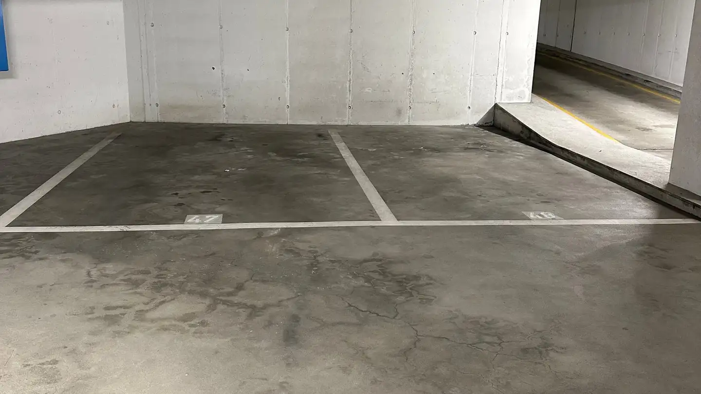 Parcheggio sotterraneo in affitto - Marktplatz 8, 3250 Lyss - Photo 3