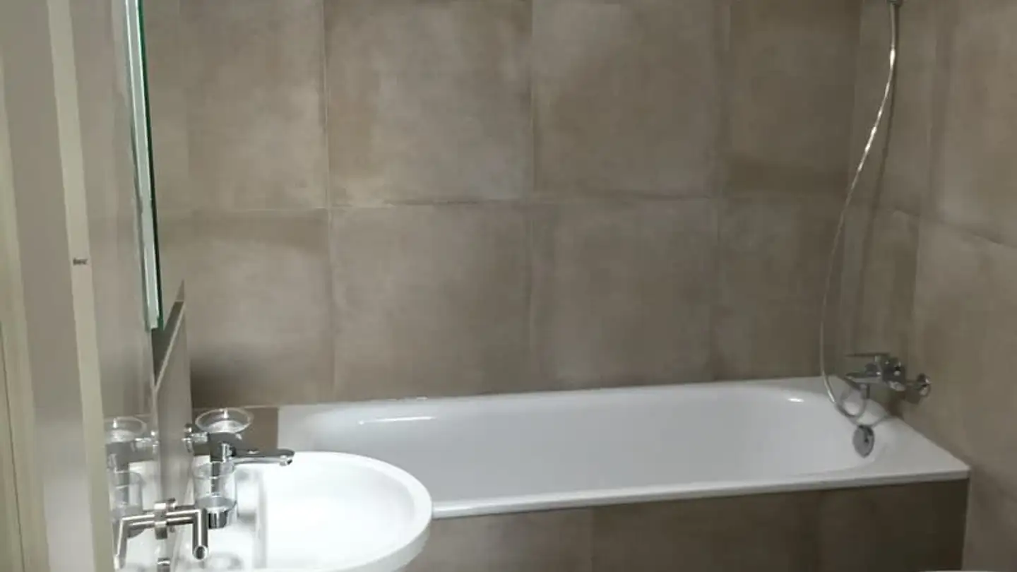 Wohnung mieten - Chemin De La Cabuche 8, 1773 Léchelles - Foto 4