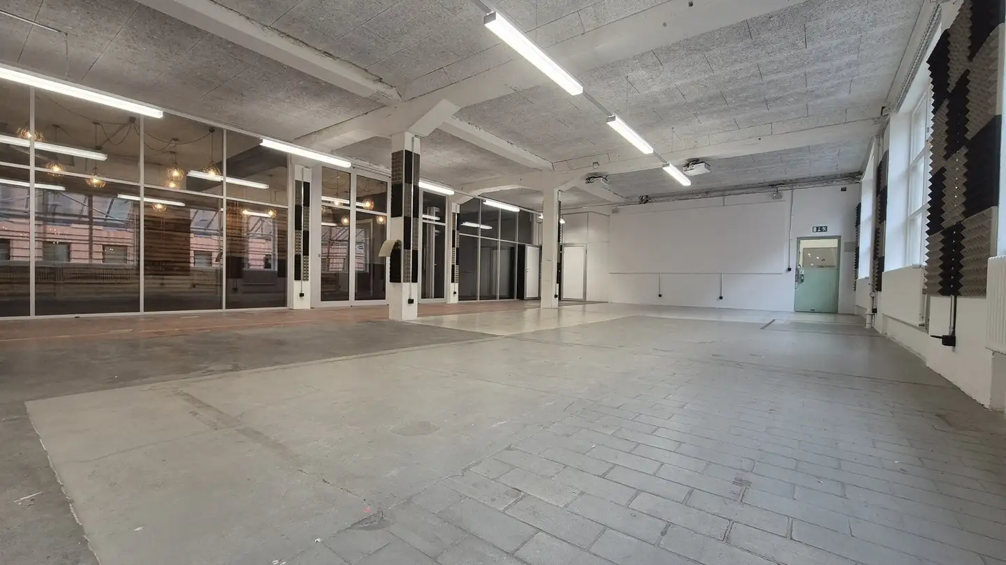 Commercial for rent - Gurtenbrauerei 28, 3084 Wabern - Photo 2