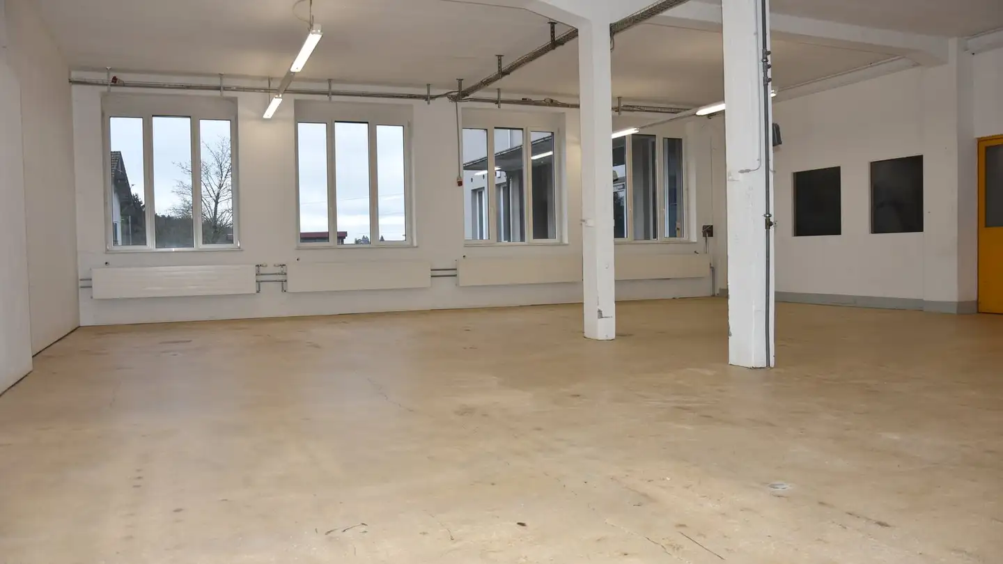Immeuble industriel à louer - Bützbergstrasse 2, 4912 Aarwangen - Photo 3
