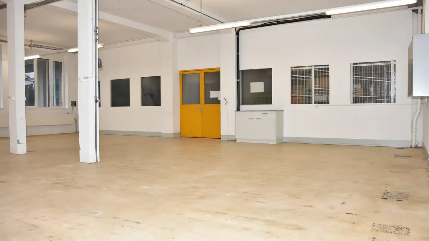 Immeuble industriel à louer - Bützbergstrasse 2, 4912 Aarwangen