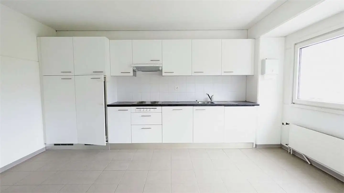 Office space for rent - 6930 Bedano - Photo 4