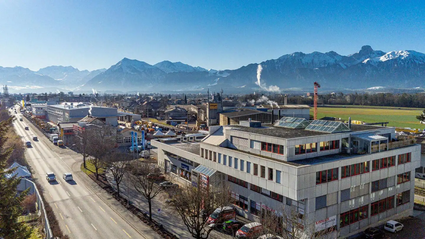 Magasin à louer - Bernstrasse 131, 3627 Heimberg