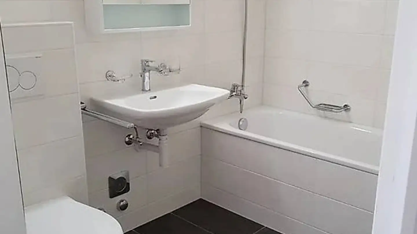 Apartment for rent - Rue De La Villette, 1400 Yverdon-les-Bains - Photo 2