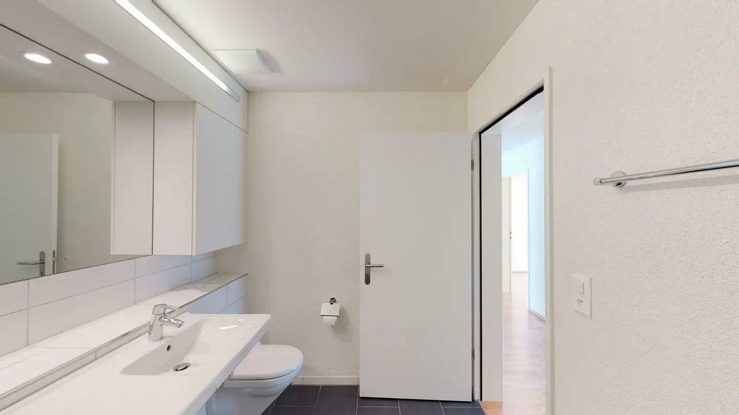 Appartement à louer - Kantonsstrasse 52m, 8863 Buttikon SZ - Photo 4
