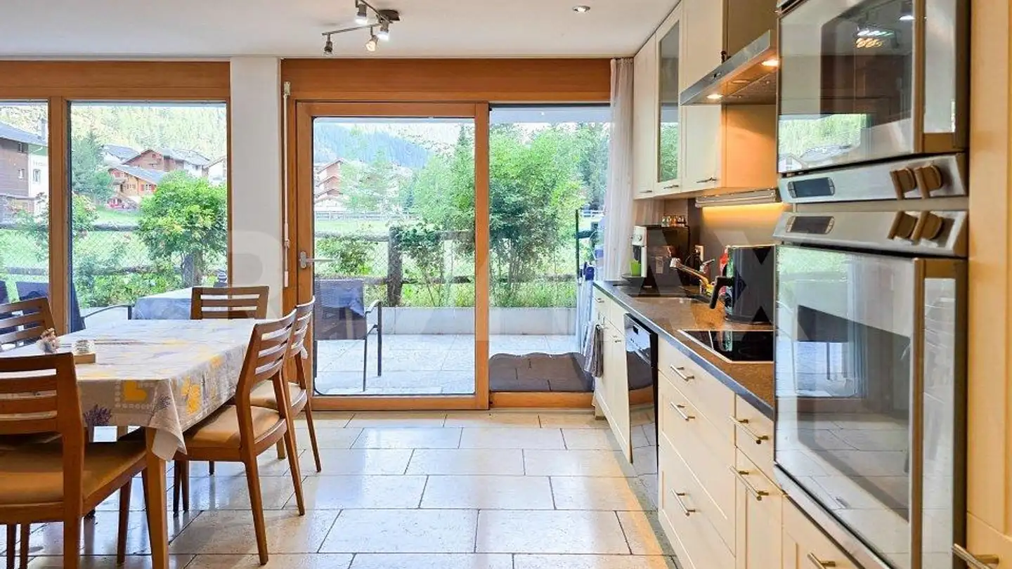 Appartamento in vendita - Kantonsstrasse 101, 3929 Täsch - Photo 2