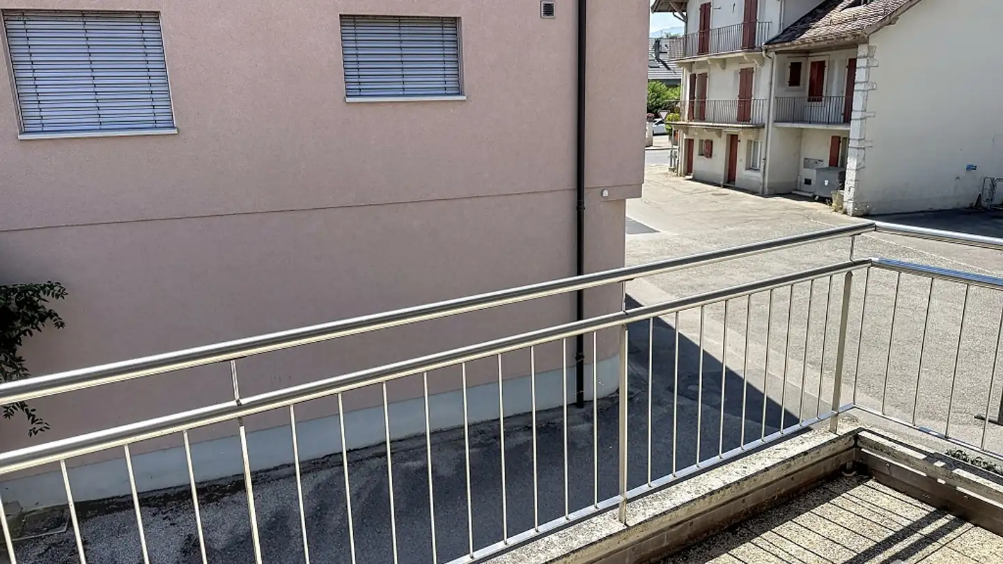 Apartment for rent - Chemin Du Martinet 3, 1263 Crassier - Photo 4