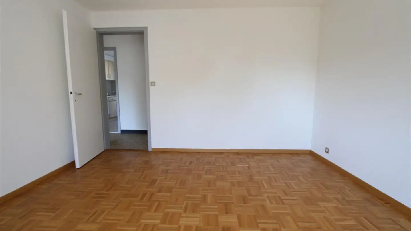Appartamento in affitto - Rue Des Pâques 12, 2206 Les Geneveys-sur-Coffrane - Photo 2