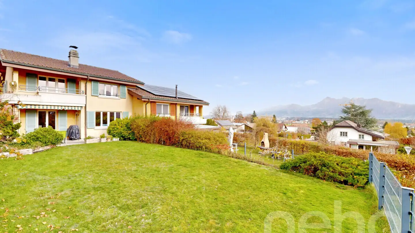 Doppelhaushälfte kaufen - Trême, 1635 La Tour-de-Trême - Foto 2