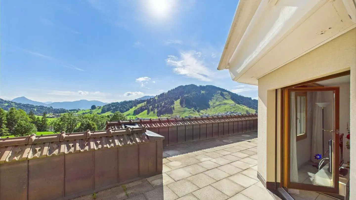 Stepped apartment for sale - Lützelmattstrasse, 6418 Rothenthurm - Photo 2