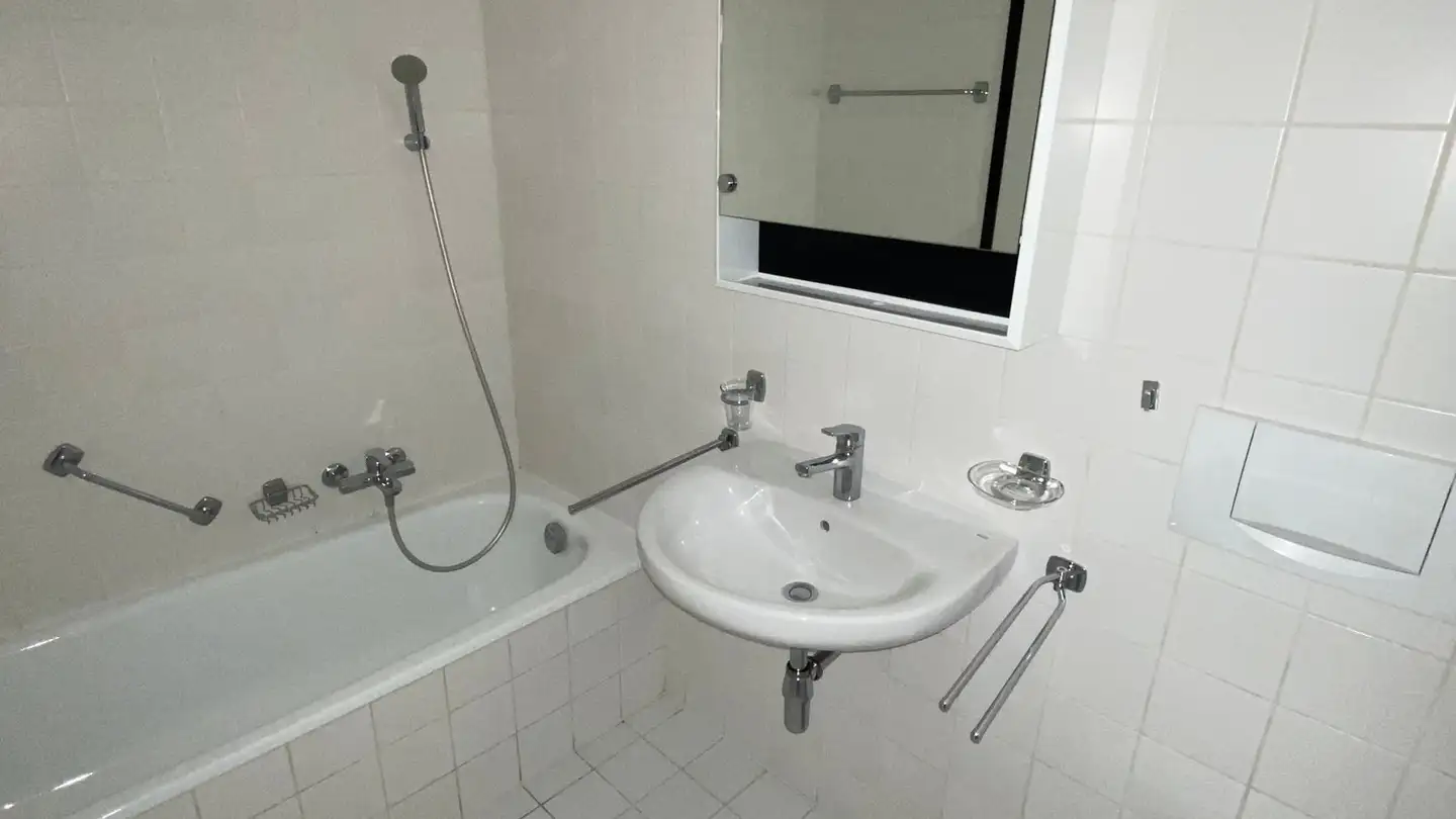 Appartement à louer - Al Mai 18, 6528 Camorino - Photo 3