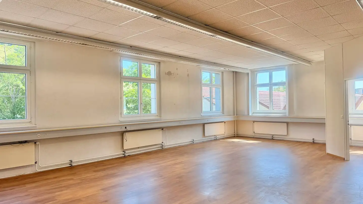 Bureau à louer - Dättlikonerstrasse 5, 8422 Pfungen