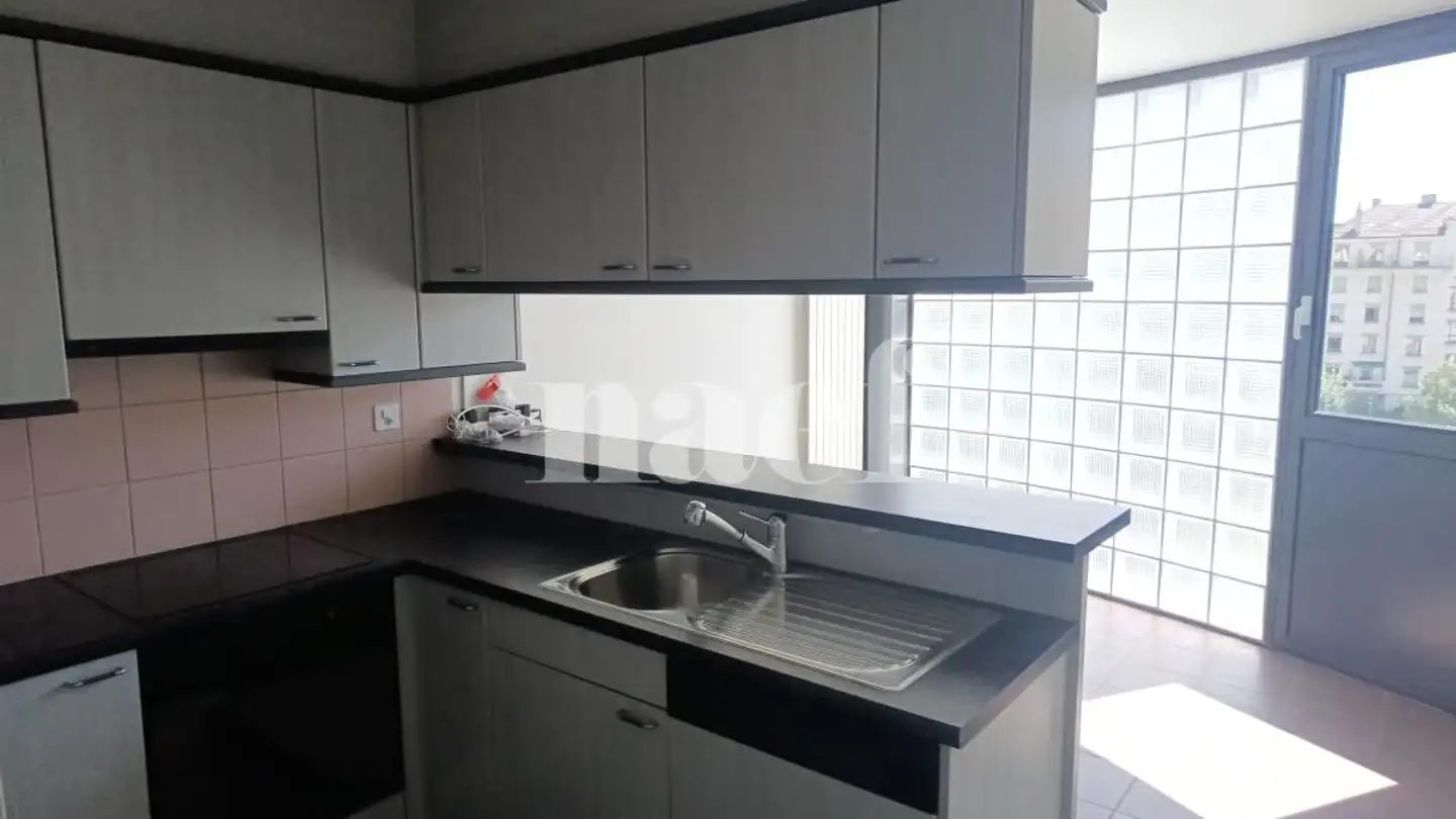 Apartment for rent - Rue Jacques- Grosselin 18, 1227 Carouge GE - Photo 3