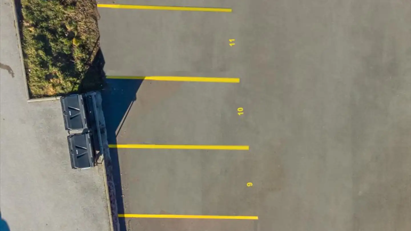 Parcheggio esterno in affitto - 3970 Salgesch - Photo 2