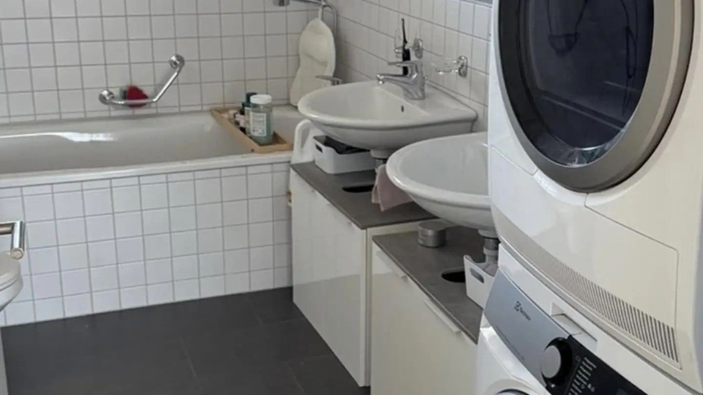 Appartement à louer - Unterdorfwäg, 8117 Fällanden - Photo 2