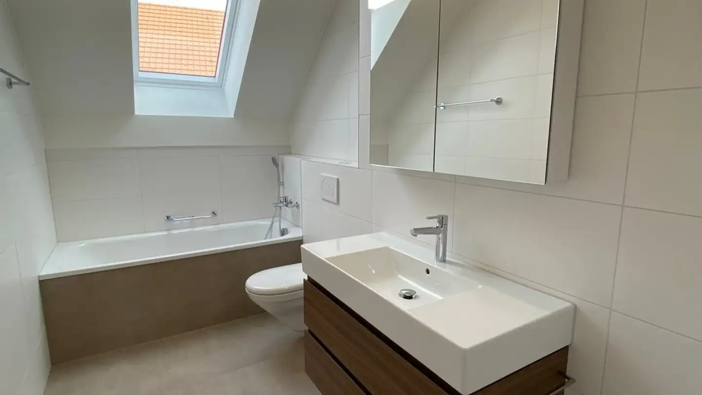 Appartamento in affitto - Zilmattstrasse 105, 3255 Rapperswil BE - Photo 4