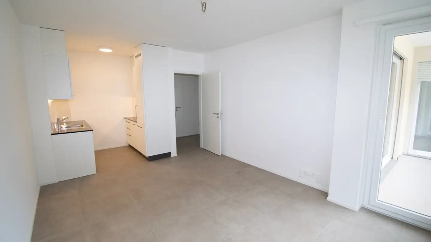 Apartment for rent - Via Generale Guisan 10, 6710 Biasca - Photo 2