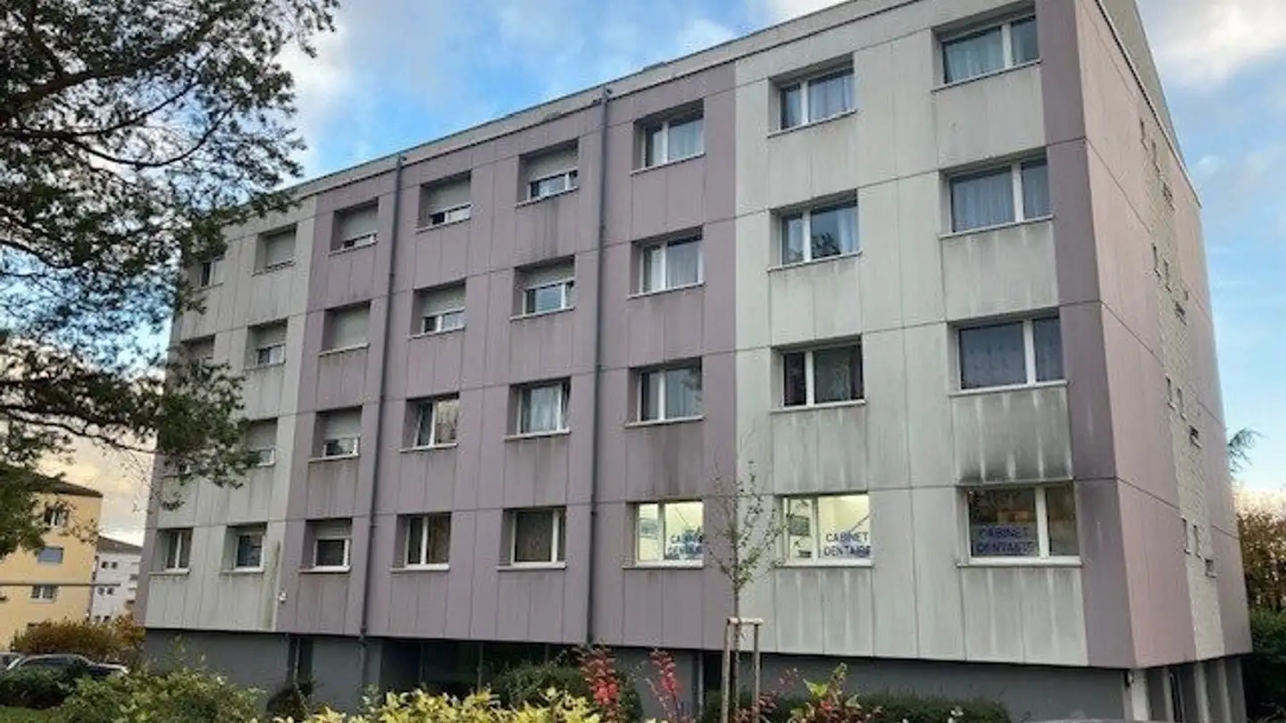 Place de parking extérieure à louer - Chemin De Plamont 5, 1350 Orbe