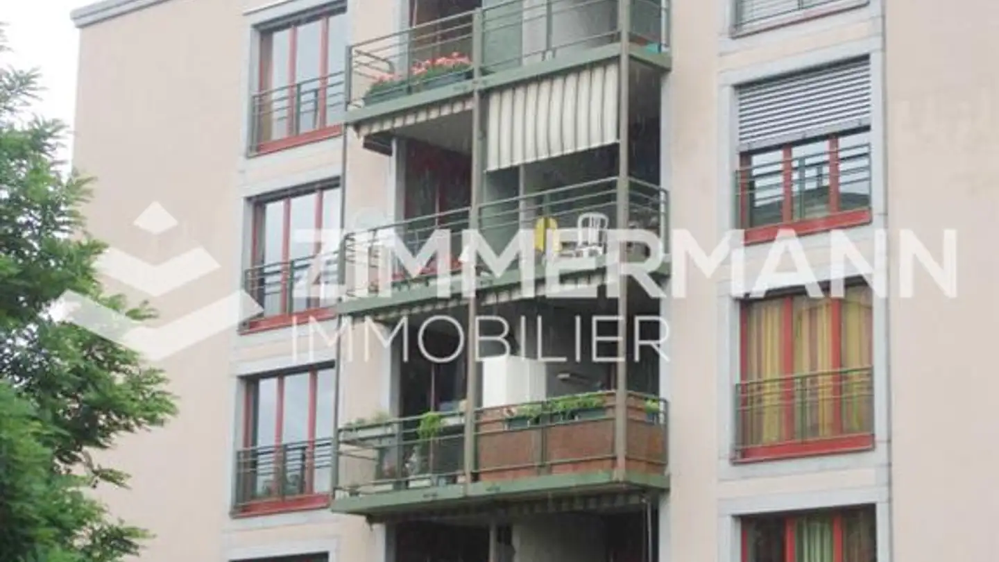 Covered parking space for rent - Chemin Des Poteaux, 1213 Petit-Lancy