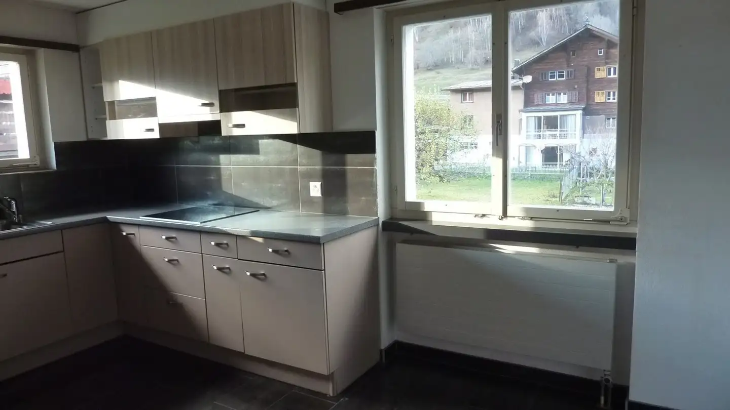 Single house for rent - Via Gravas Sut 3, 7166 Trun